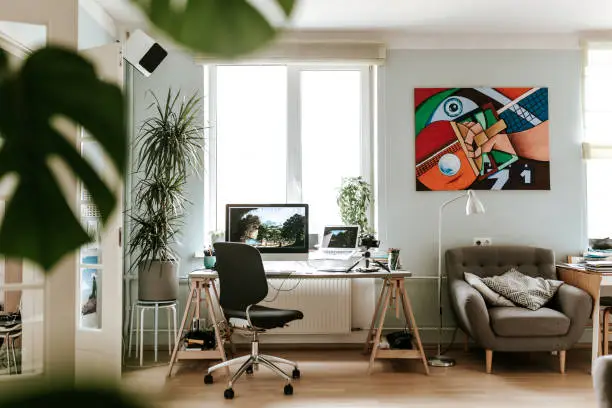 Hoe je zonder gedoe een extra werkplek creëert in je woonkamer